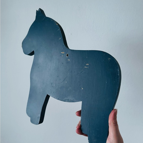 Hand painted vintage Swedish dala horse Valkomen welcome sign - Picture 6 of 10